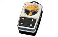 Peterson Stomp Classic Pedal Strobe Tuner with DI